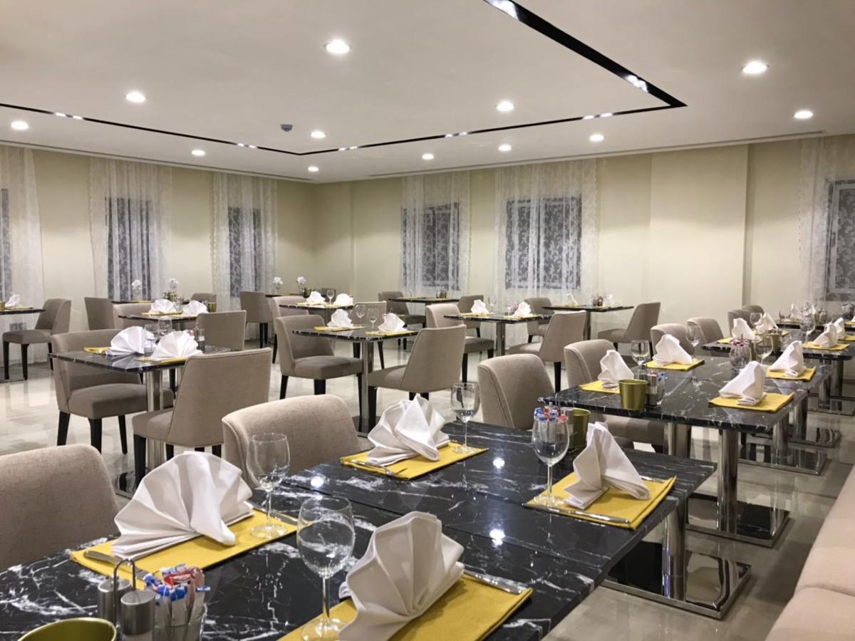 Ion Hotel Khobar Bagian luar foto