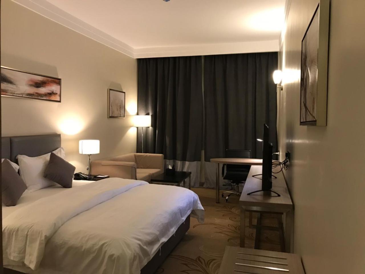 Ion Hotel Khobar Bagian luar foto